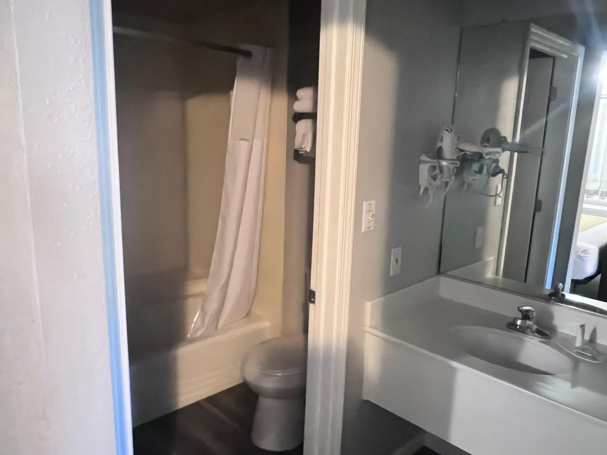 Travelodge By Wyndham Redding Ca Εξωτερικό φωτογραφία
