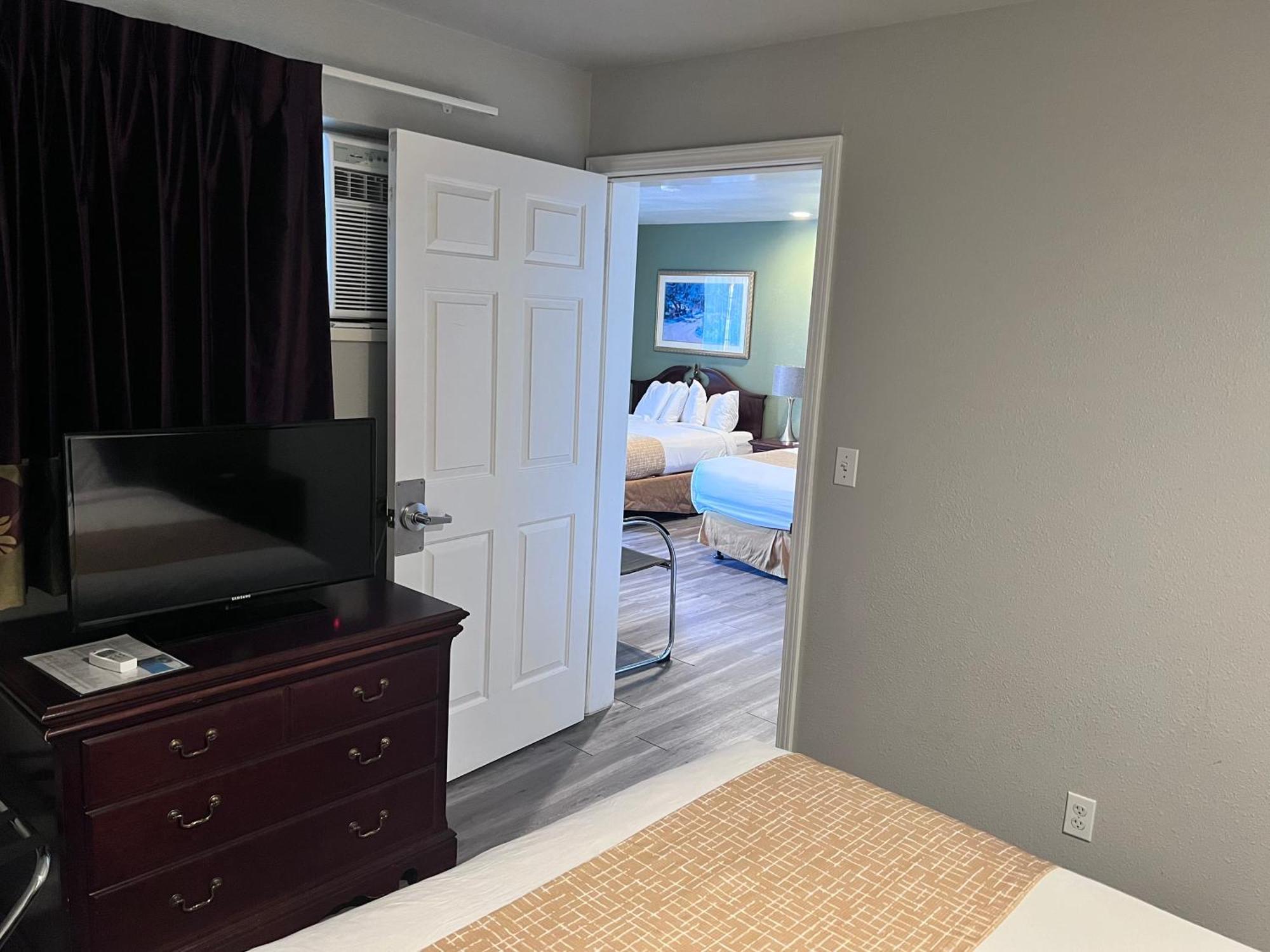 Travelodge By Wyndham Redding Ca Εξωτερικό φωτογραφία