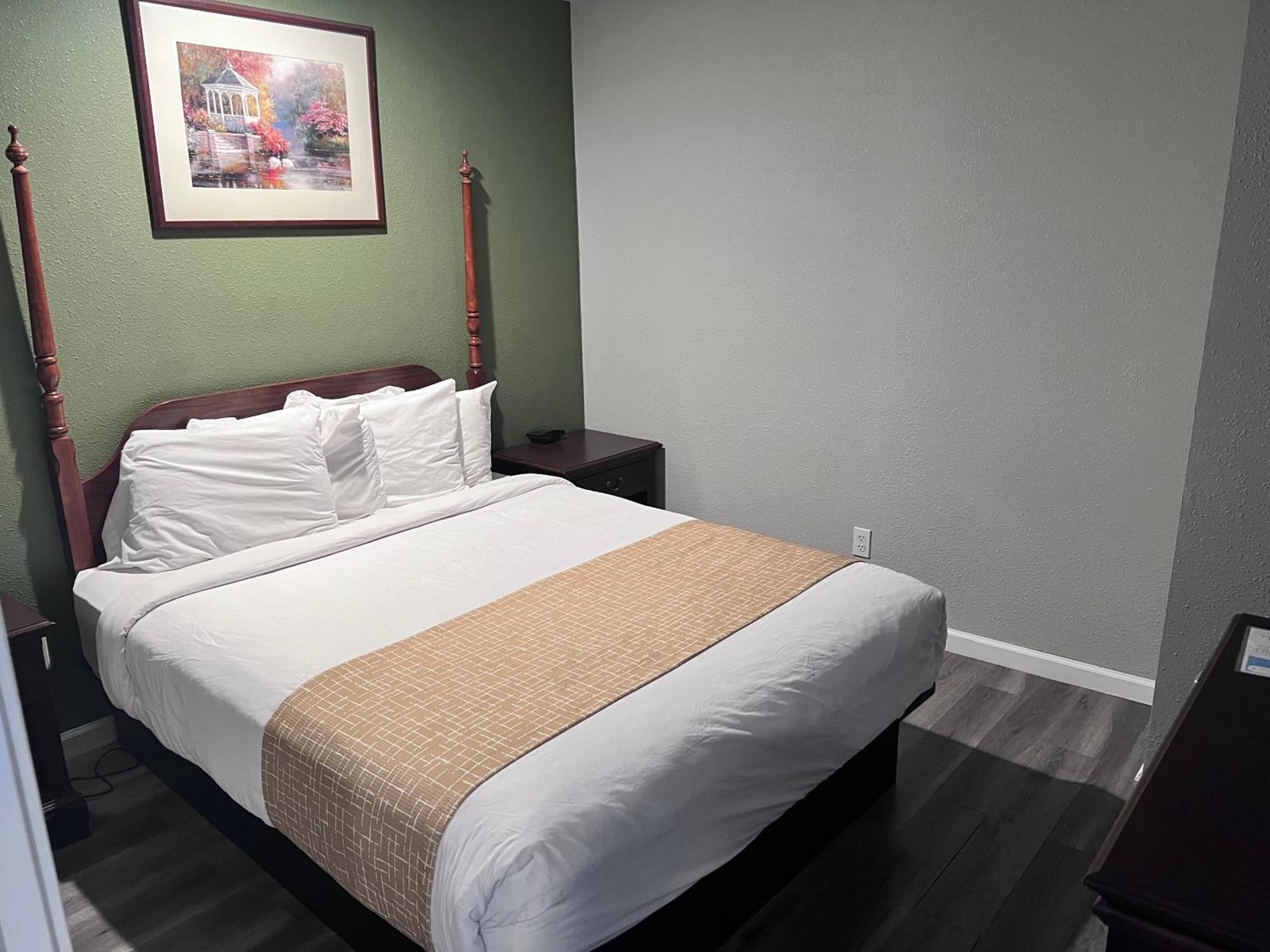 Travelodge By Wyndham Redding Ca Εξωτερικό φωτογραφία