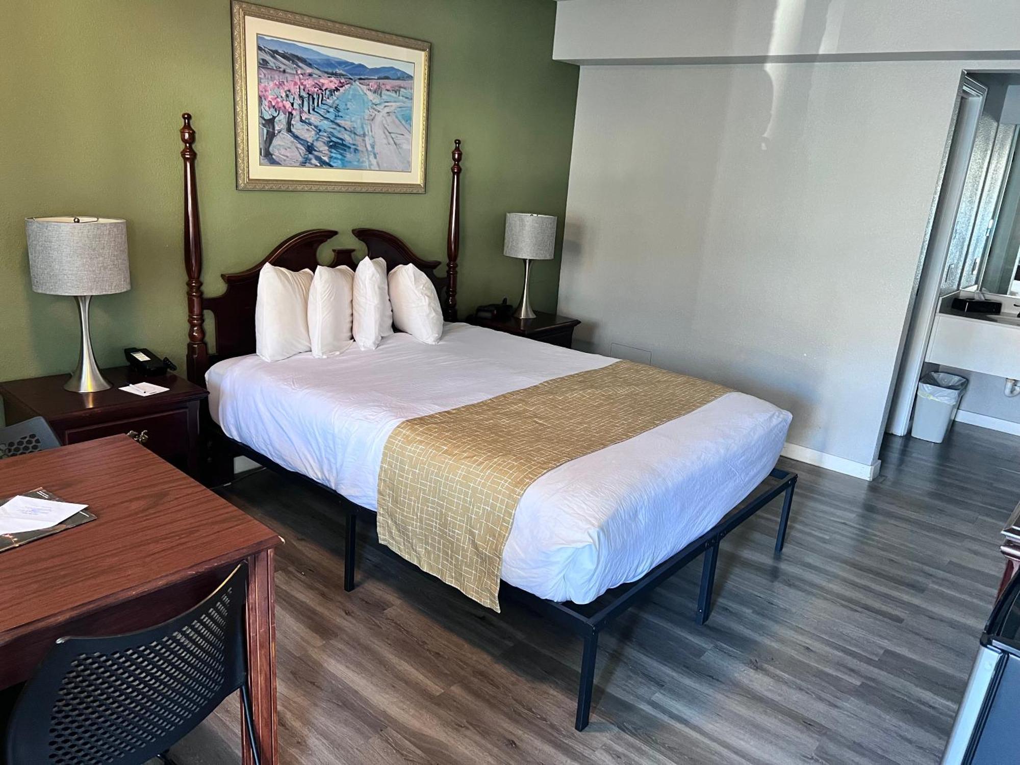 Travelodge By Wyndham Redding Ca Εξωτερικό φωτογραφία