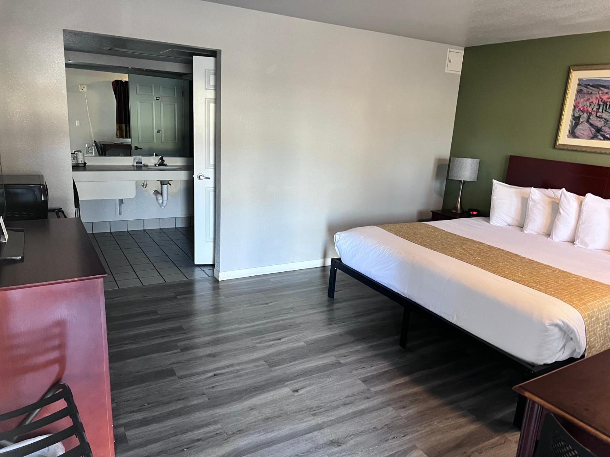 Travelodge By Wyndham Redding Ca Εξωτερικό φωτογραφία